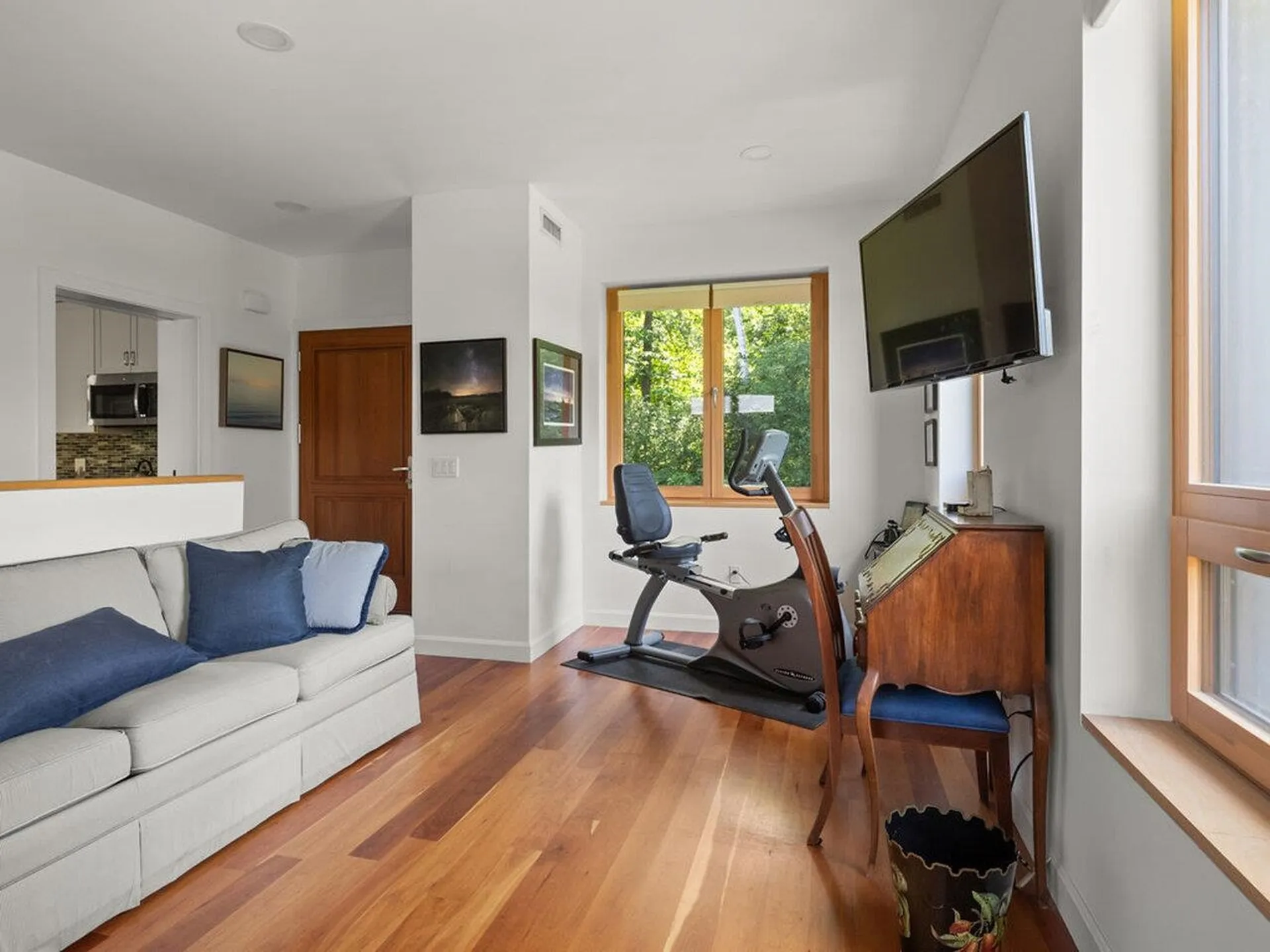 60 Wolf Lane Richmond VT 05477