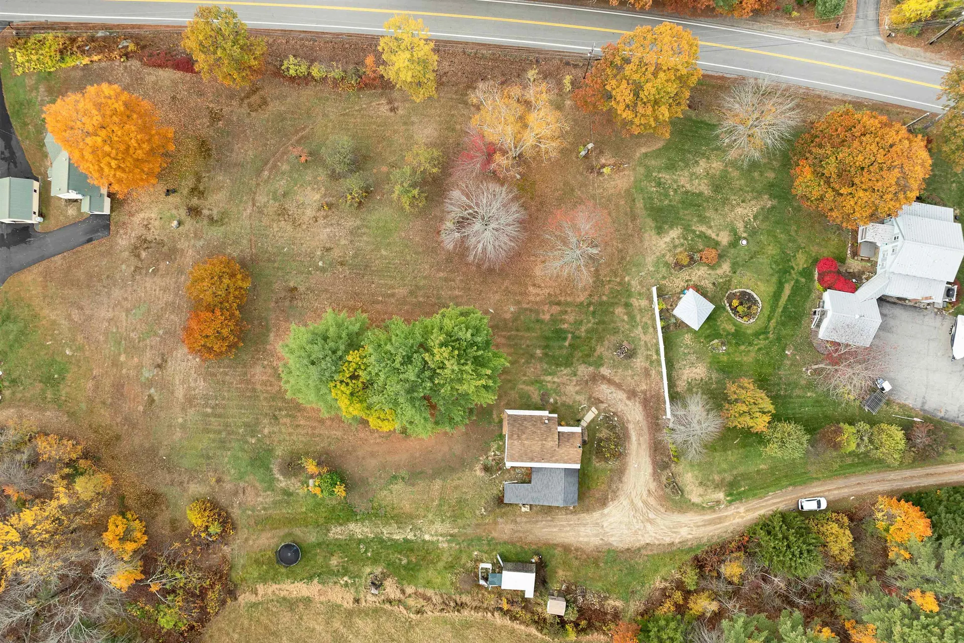 10 Merrill Road Hebron NH 03241