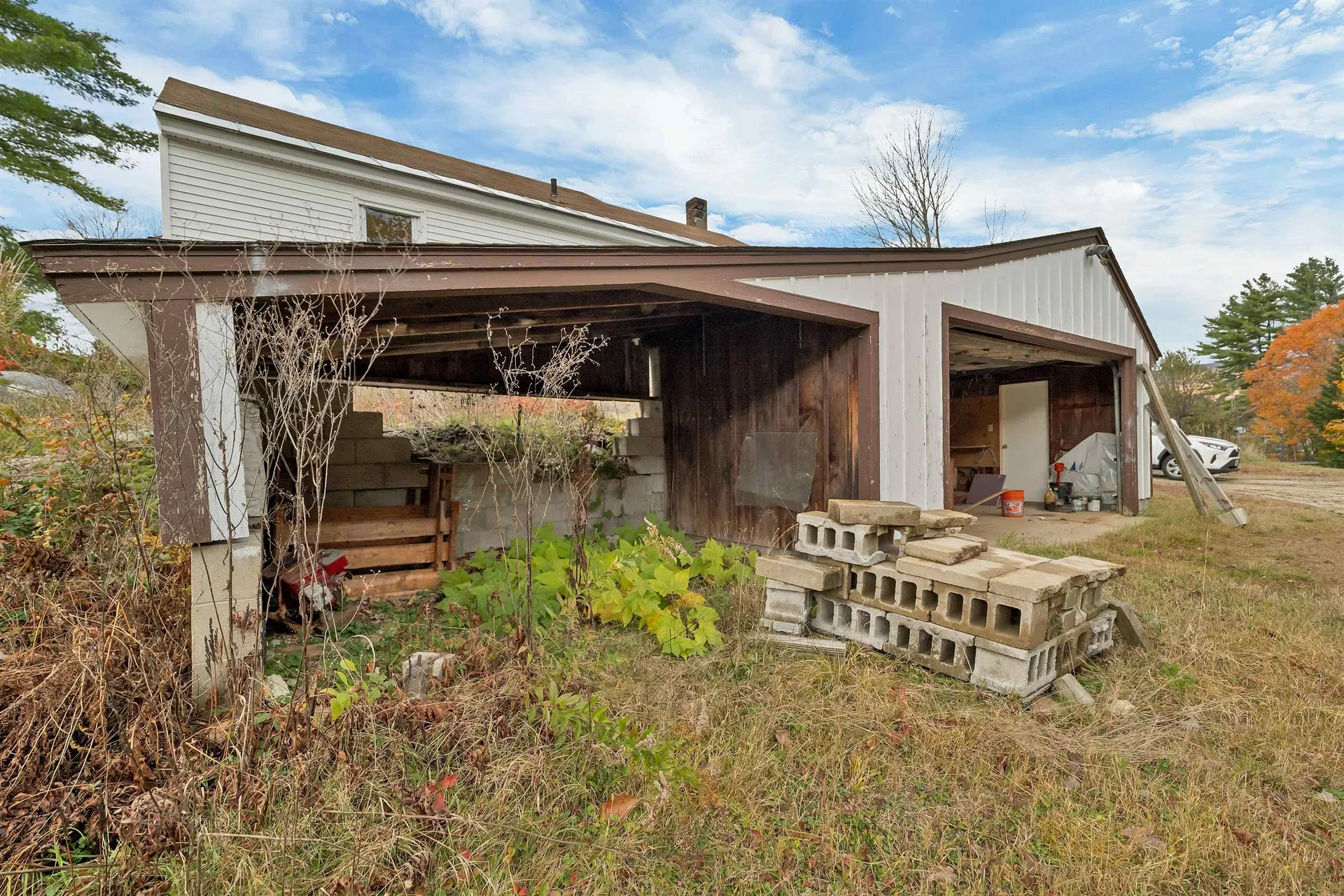 10 Merrill Road Hebron NH 03241