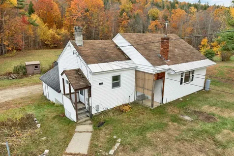 10 Merrill Road Hebron NH 03241