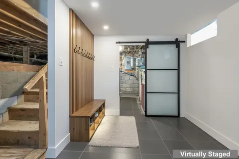 10 Merrill Road Hebron NH 03241