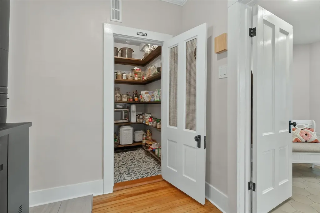 671 Ferson Road Leicester VT 05733