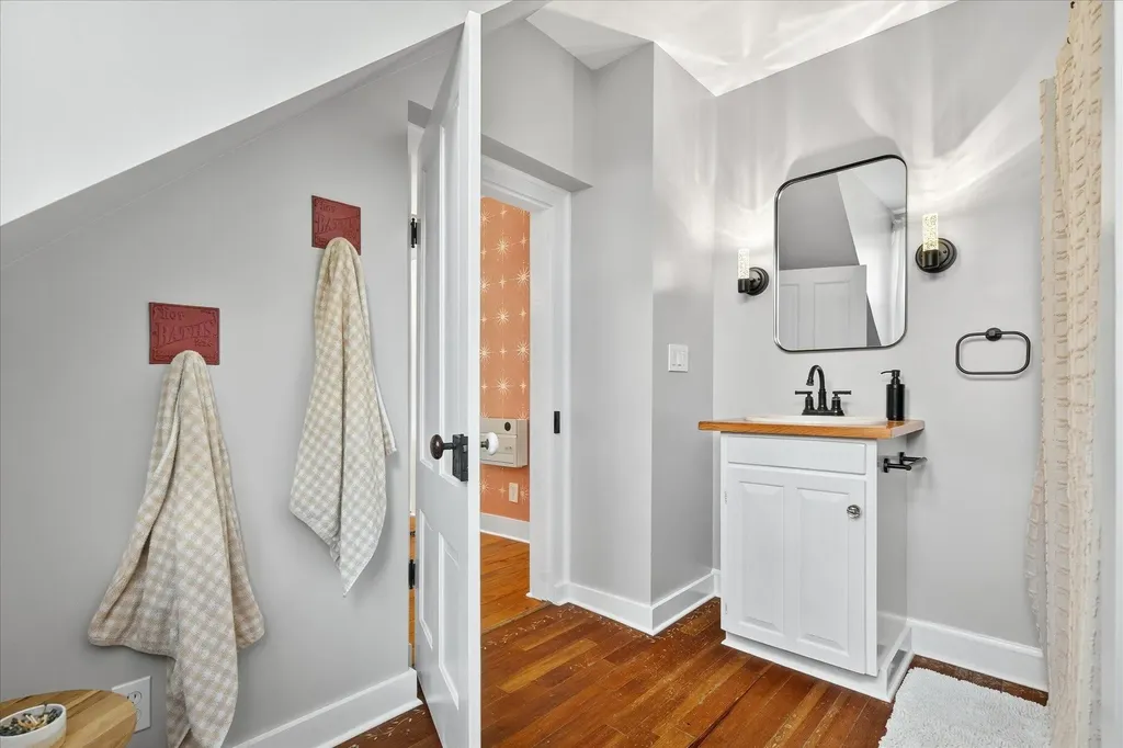 671 Ferson Road Leicester VT 05733