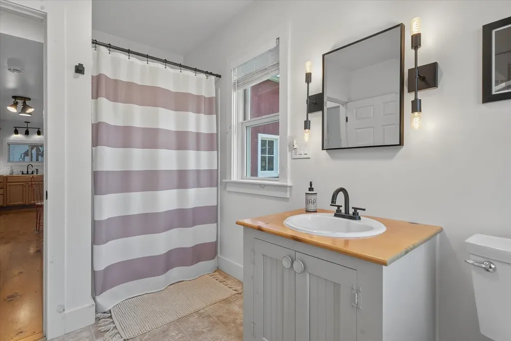 671 Ferson Road Leicester VT 05733