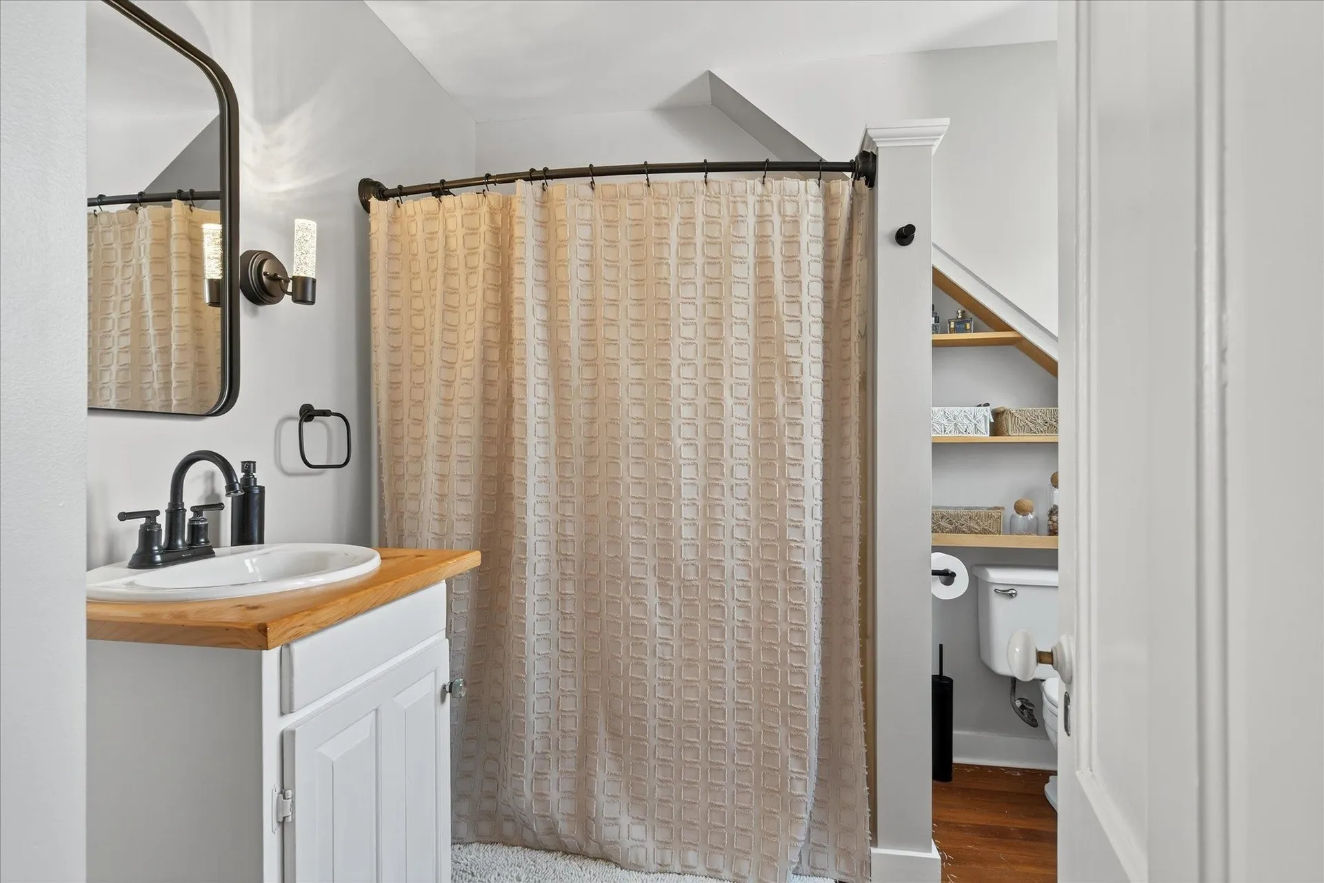 671 Ferson Road Leicester VT 05733