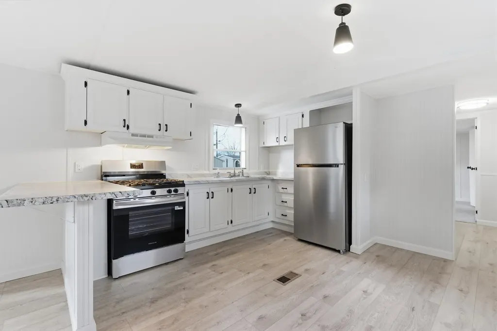 41 Longmeadow Drive Concord NH 03301