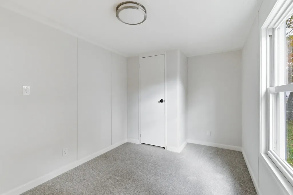 41 Longmeadow Drive Concord NH 03301