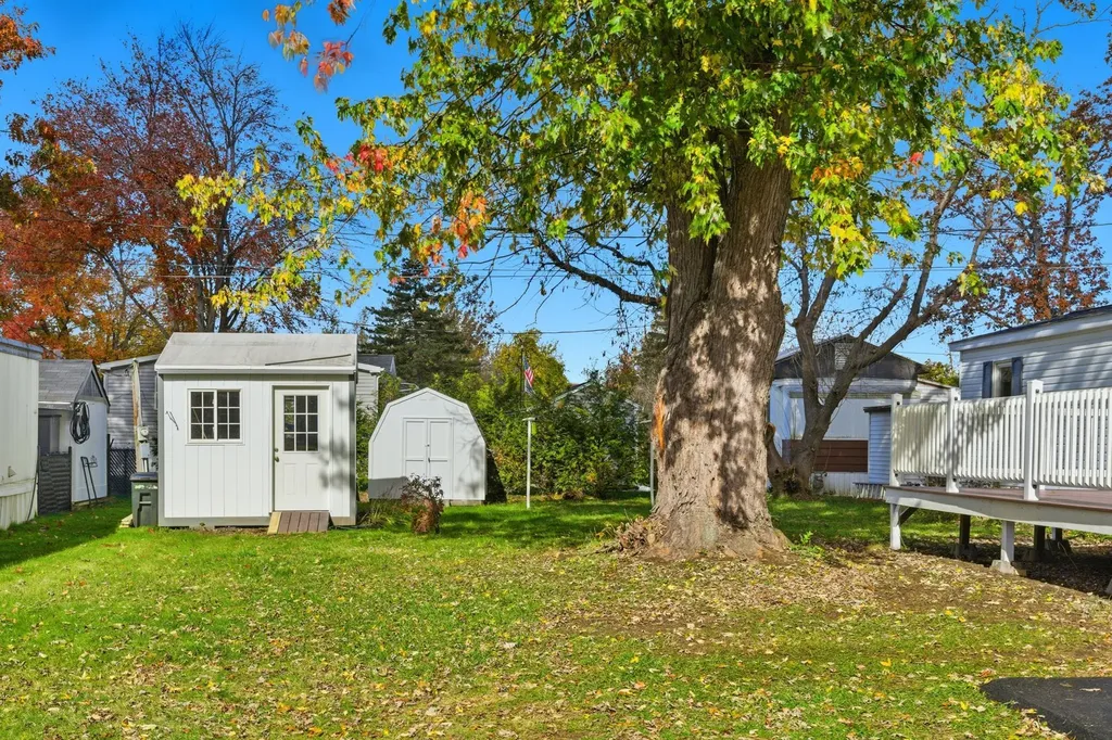 41 Longmeadow Drive Concord NH 03301