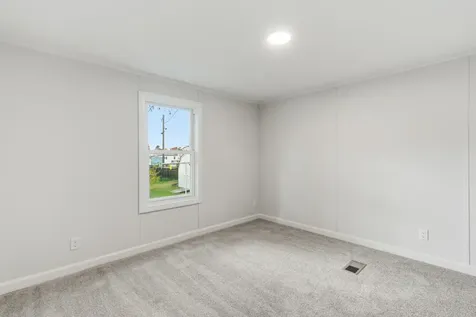 41 Longmeadow Drive Concord NH 03301