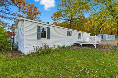 41 Longmeadow Drive Concord NH 03301