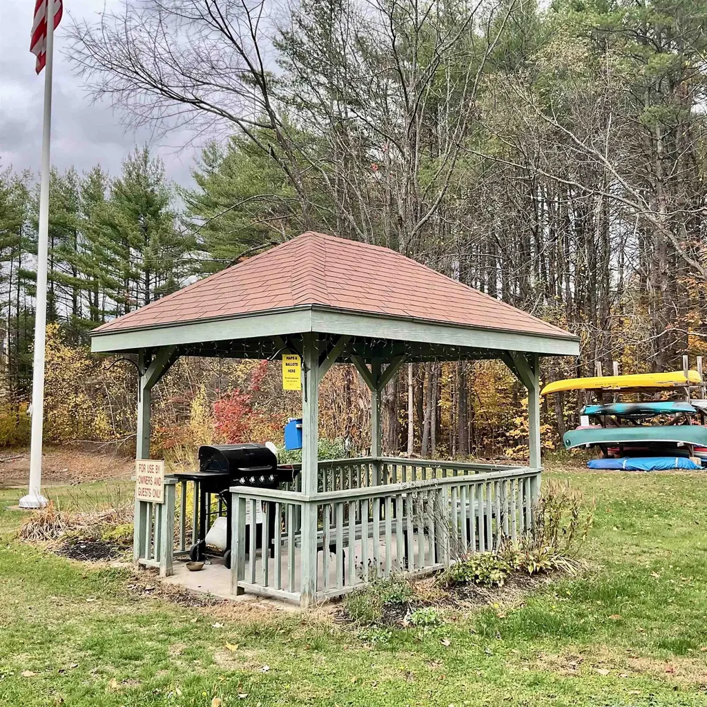 12G Seasons At Attitash Road Bartlett NH 03812