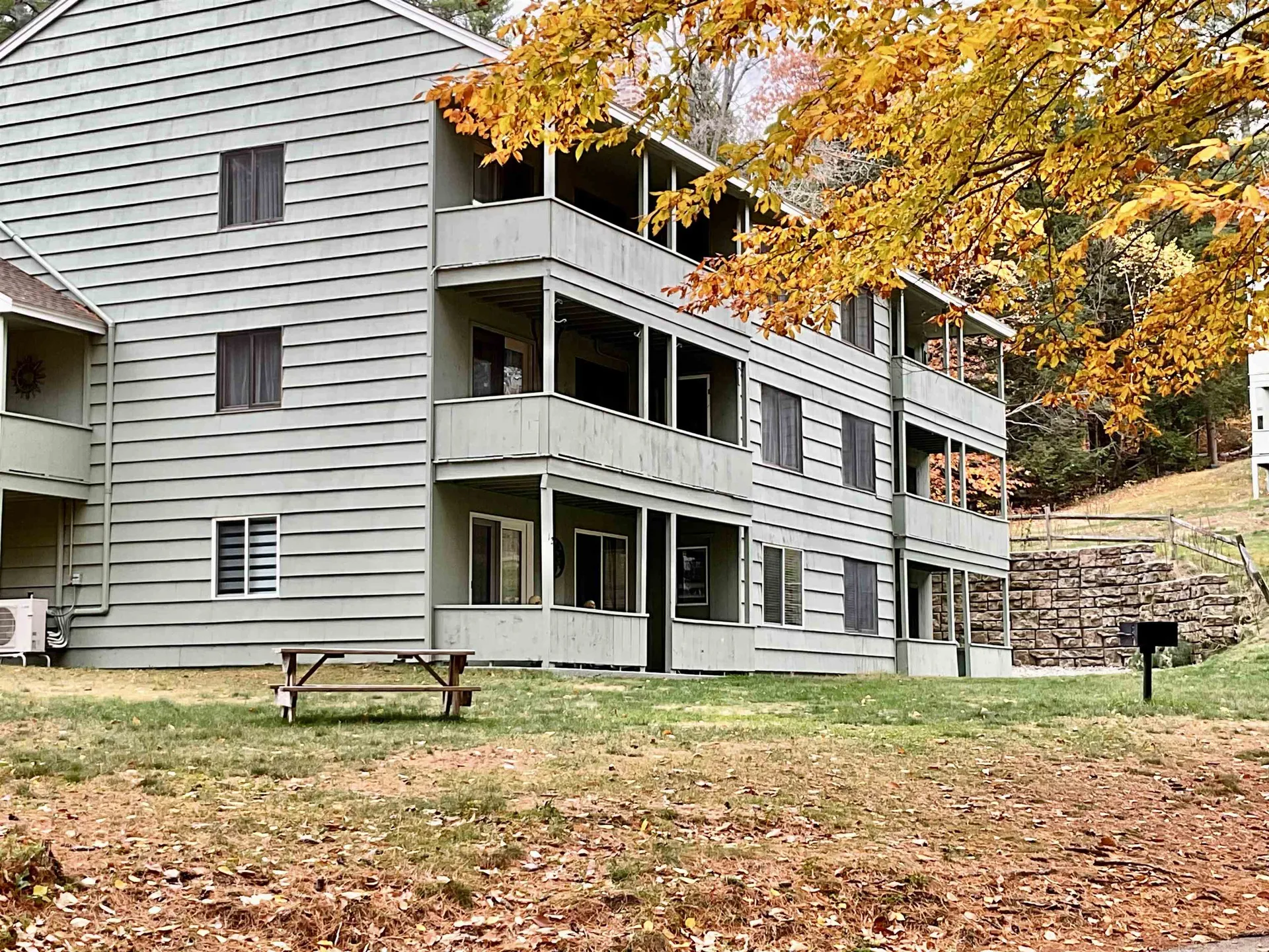 12G Seasons At Attitash Road Bartlett NH 03812