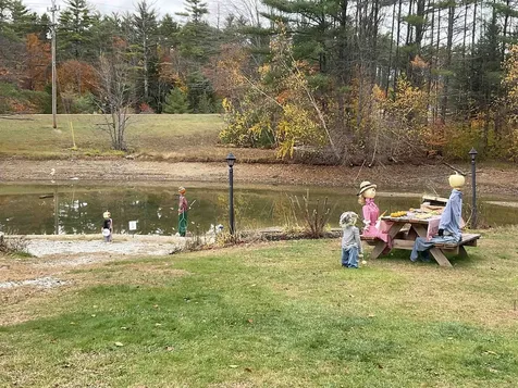 12G Seasons At Attitash Road Bartlett NH 03812