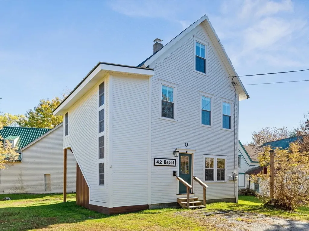 42 Depot Street Hardwick VT 05843