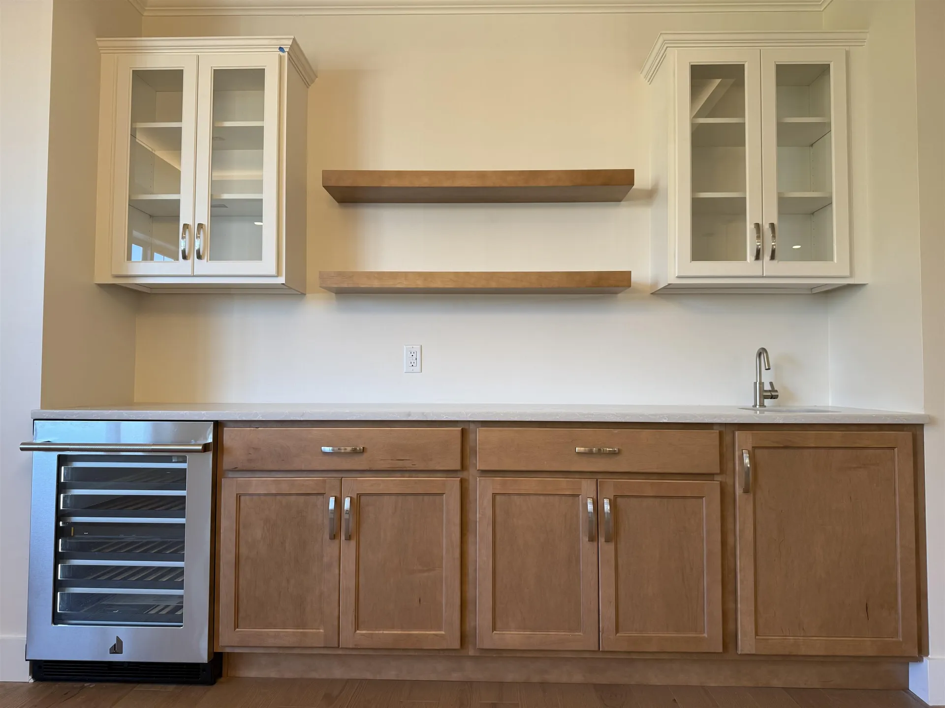 1 Longview Drive Atkinson NH 03811