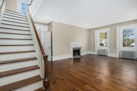 61 Elm Street Walpole NH 03608