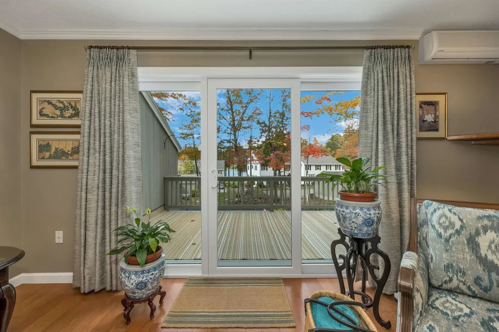 34 Harbor Way Wolfeboro NH 03894