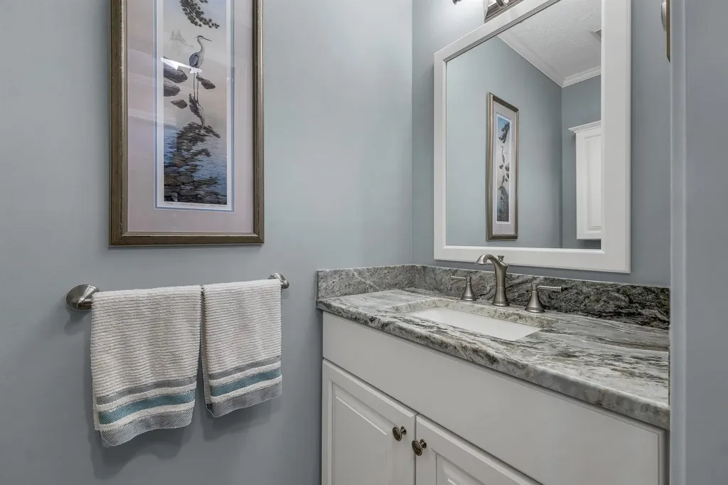 34 Harbor Way Wolfeboro NH 03894