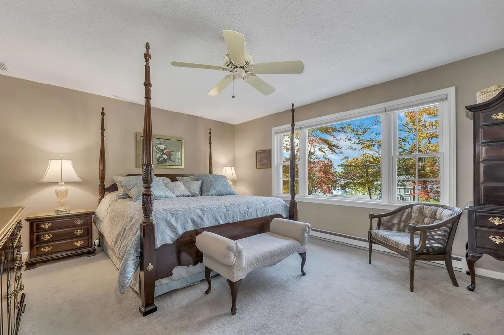 34 Harbor Way Wolfeboro NH 03894