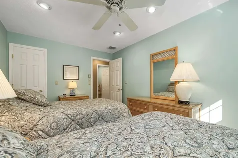 34 Harbor Way Wolfeboro NH 03894