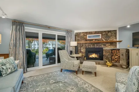 34 Harbor Way Wolfeboro NH 03894