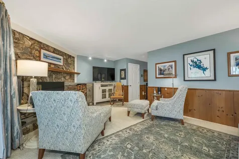 34 Harbor Way Wolfeboro NH 03894