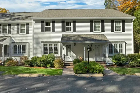 34 Harbor Way Wolfeboro NH 03894