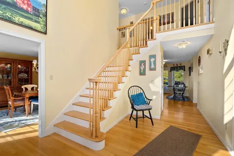 17 Meredith Road Salem NH 03079