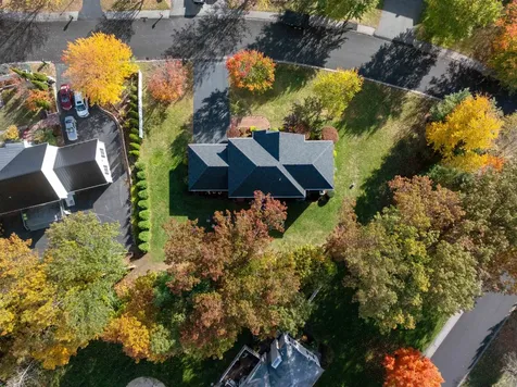 17 Meredith Road Salem NH 03079