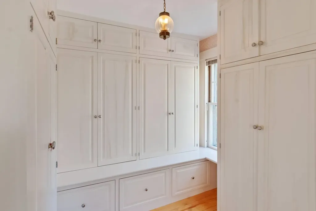 598 East Woodstock Road Woodstock VT 05091