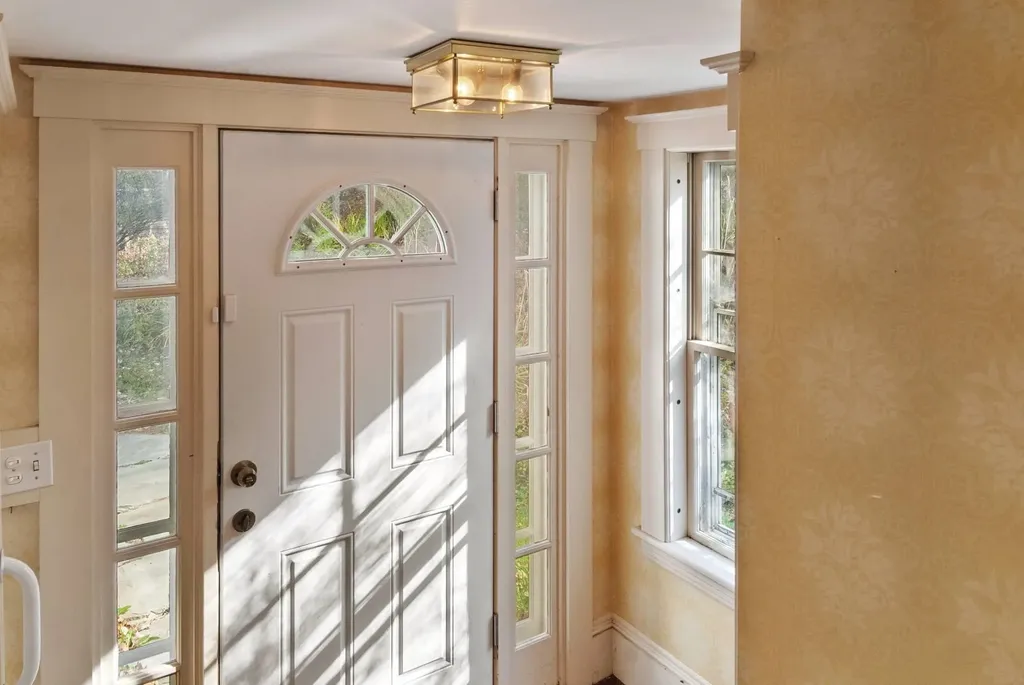 598 East Woodstock Road Woodstock VT 05091