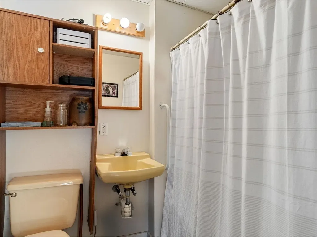 11 Slapp Hill Road Hardwick VT 05843