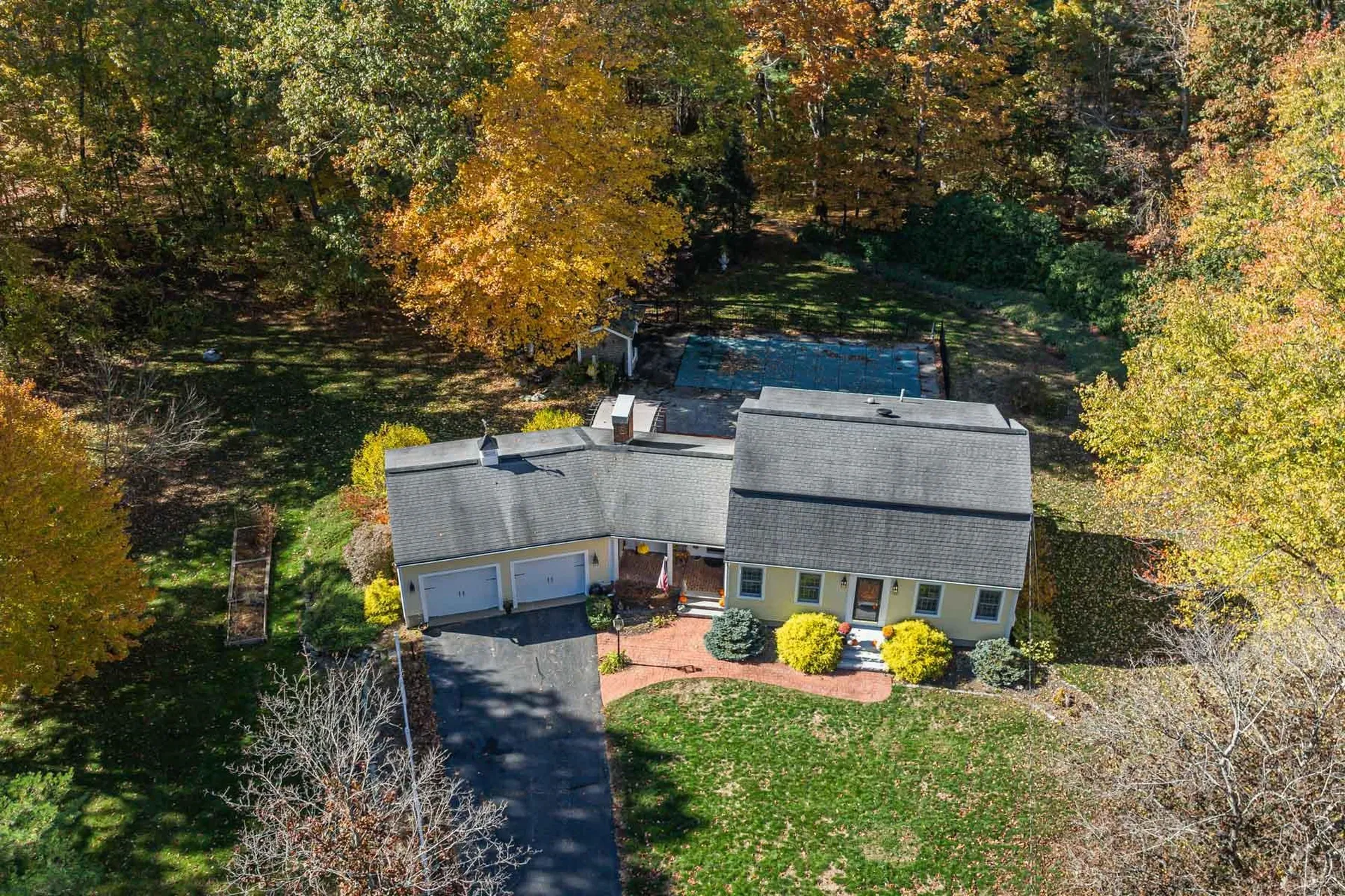 142 Haverhill Road East Kingston NH 03827