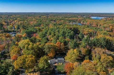 142 Haverhill Road East Kingston NH 03827