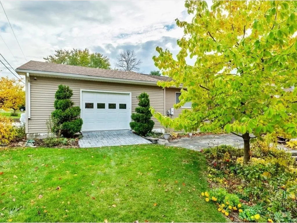 1 Wiley Place St. Albans Town VT 05478