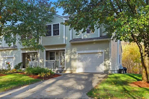 1465 Hooksett Road Hooksett NH 03106