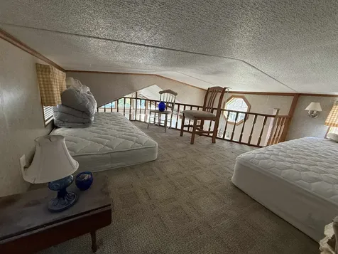 24 Dock Road Gilford NH 03249