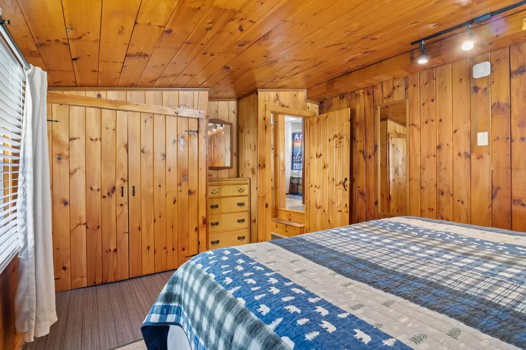 93 Daniels Road Weare NH 03281