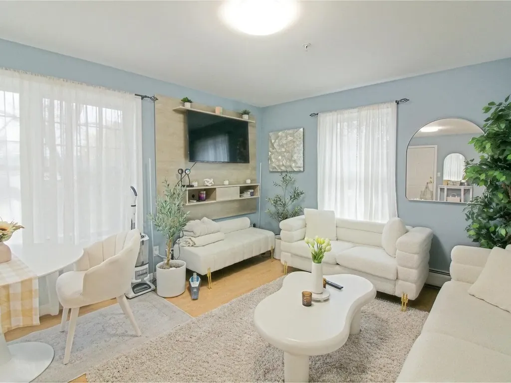 354 Manhattan Drive Burlington VT 05401