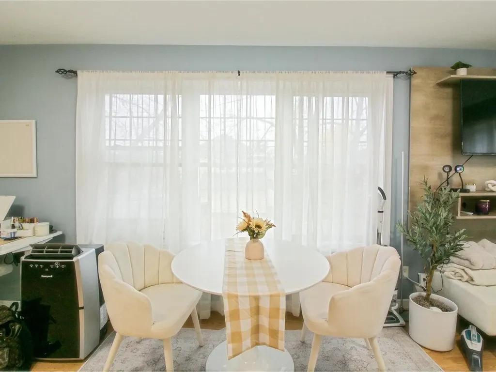 354 Manhattan Drive Burlington VT 05401