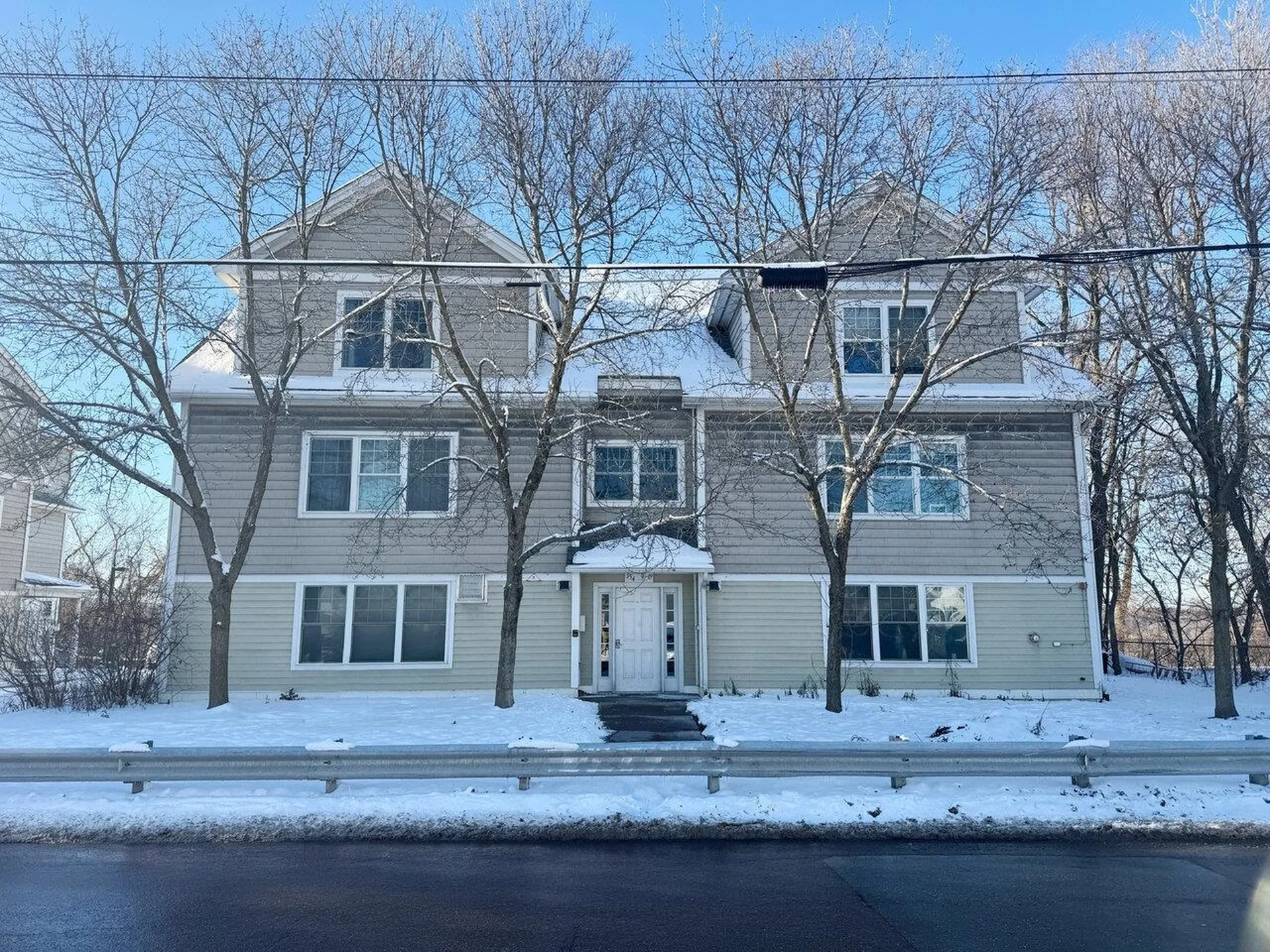 354 Manhattan Drive Burlington VT 05401