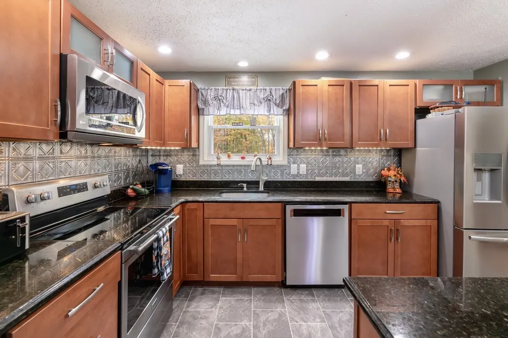 46 Horseshoe Drive Belmont NH 03220