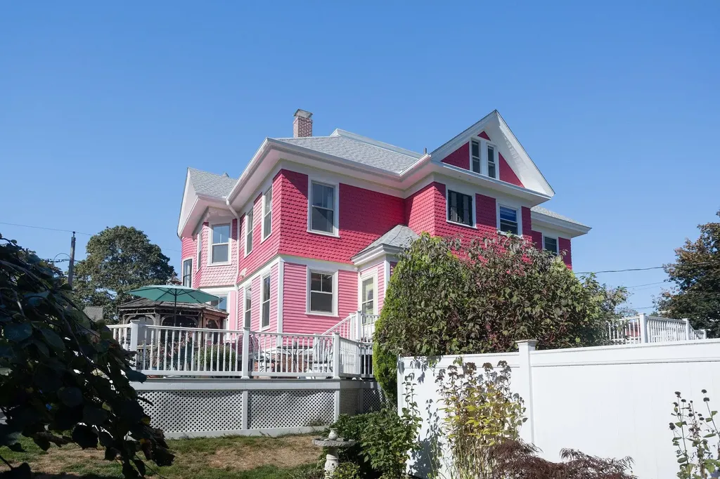 161 Wibird Street Portsmouth NH 03801