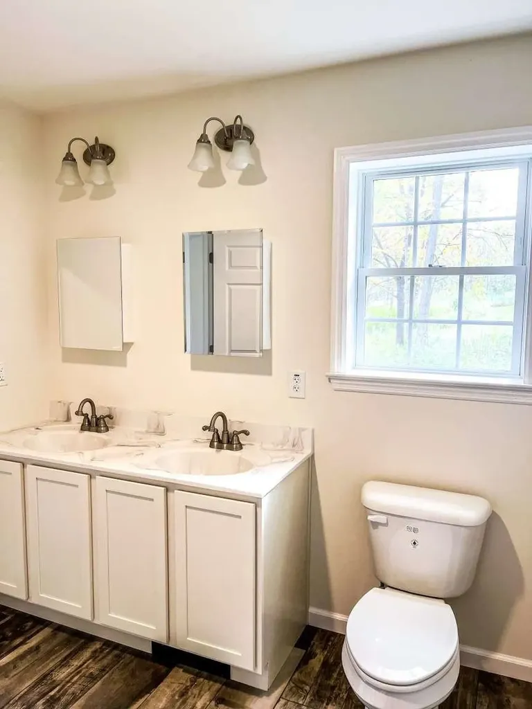 261 School Street Shoreham VT 05770