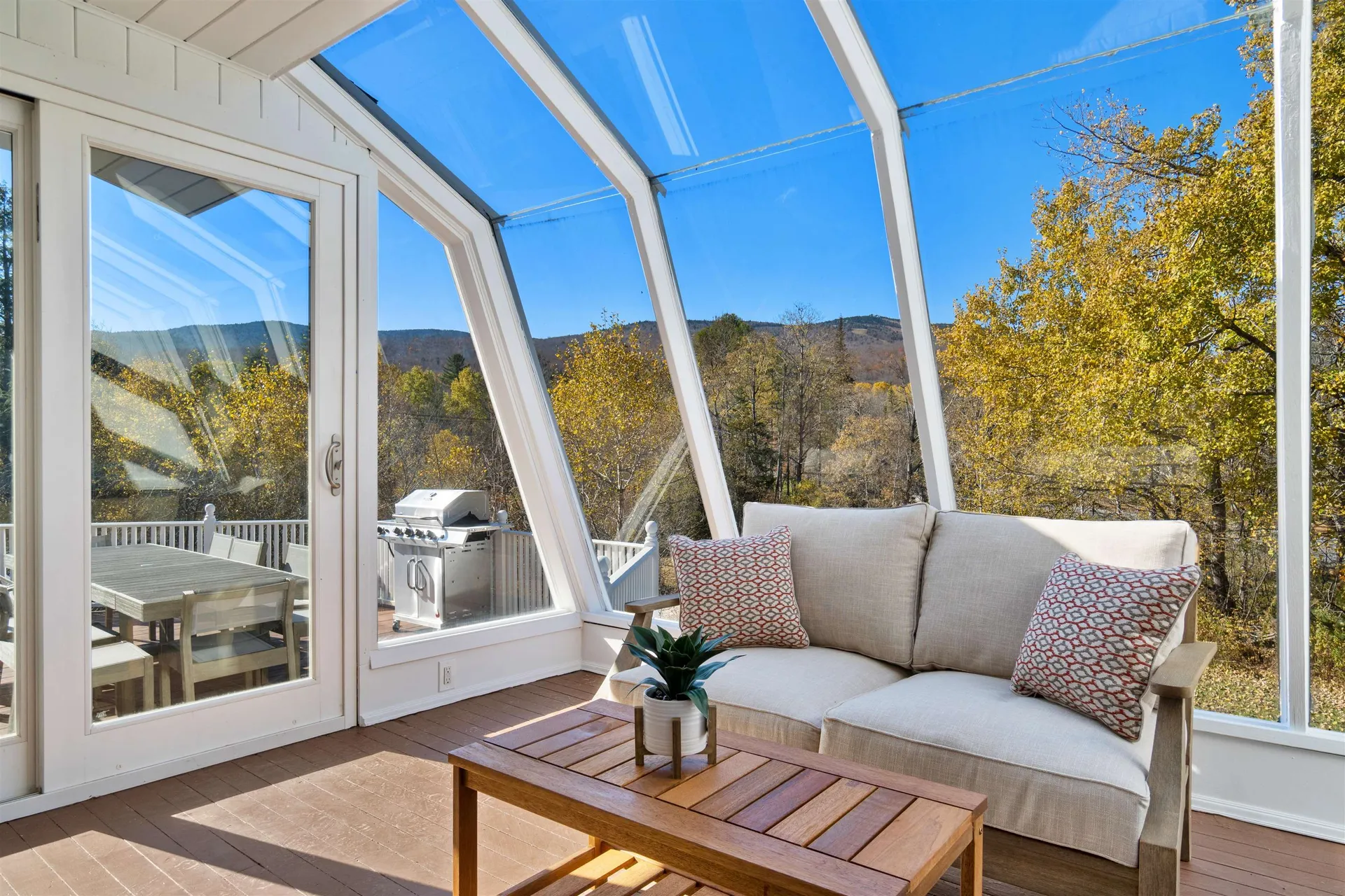 5 Tannery Road Dover VT 05356