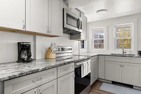 5 Tannery Road Dover VT 05356