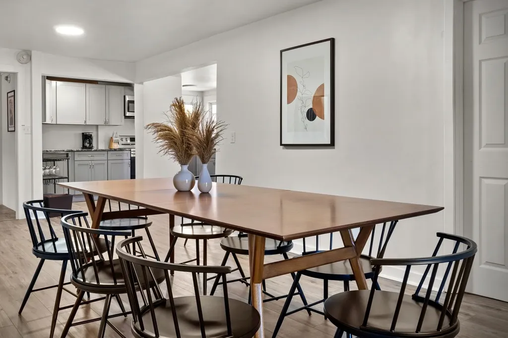 5 Tannery Road Dover VT 05356