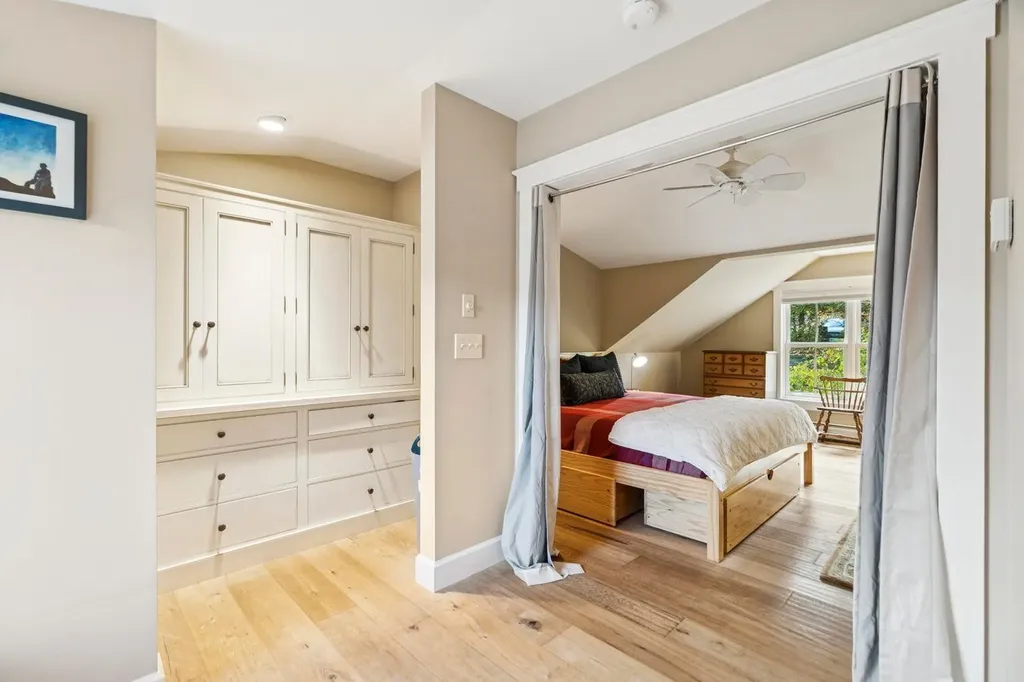 299 Mountain Road Stowe VT 05672