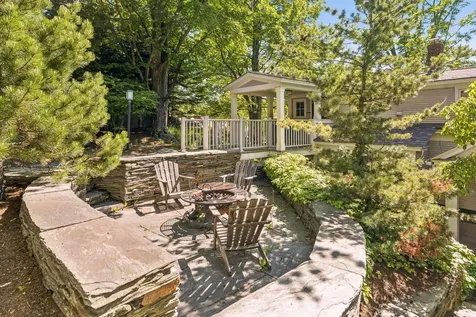 299 Mountain Road Stowe VT 05672