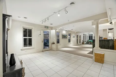 299 Mountain Road Stowe VT 05672